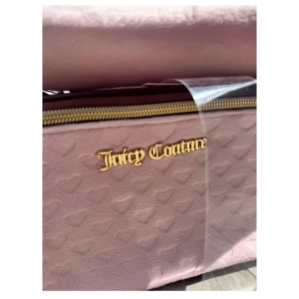 2-PIECE JUICY COUTURE MAKEUP BAG LIGHT PINK AND BROWN‼️